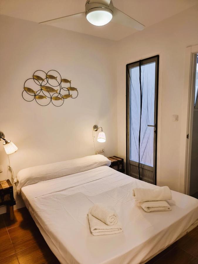 Claudia Tourist Apartment Alicante Esterno foto