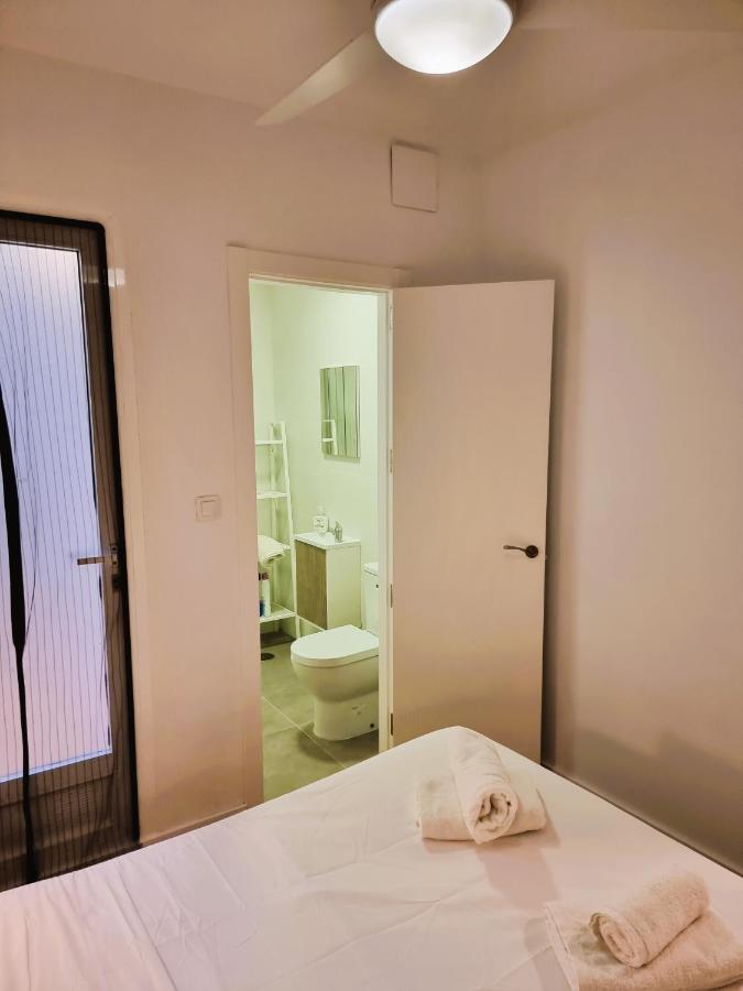 Claudia Tourist Apartment Alicante Esterno foto