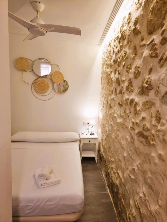 Claudia Tourist Apartment Alicante Esterno foto
